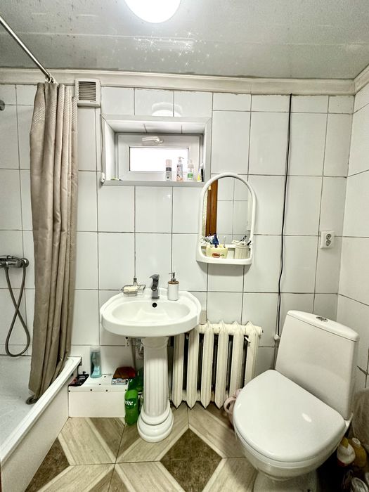 Продам 4 - комнатный дом в Михайловке
