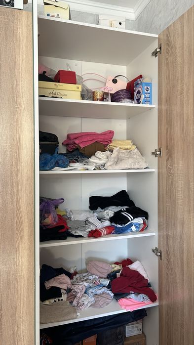 Продам шифоньер срочно