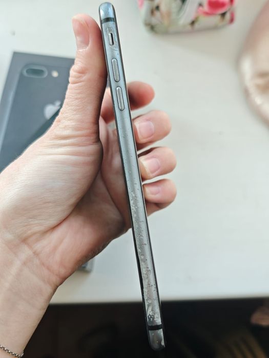 Айфон 8+продажа только продажа.