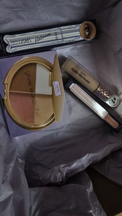 Козметика/гримове Tarte