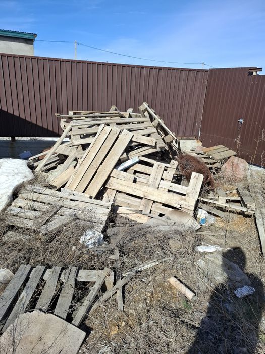 Отдам даром самовывоз. Поддоны