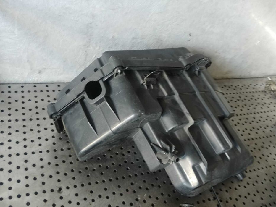 carcasa filtru aer 2.0 d b47d20a  bmw seria 1 f20 f21
