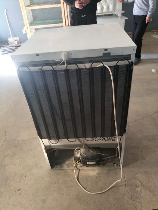 Продается морозильная камера