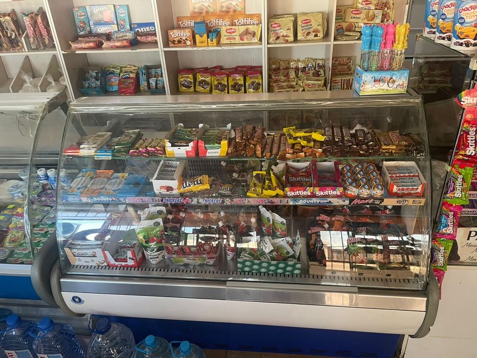Холодильник для магазина