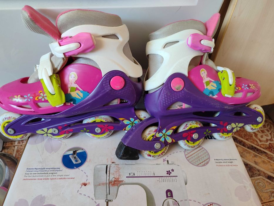 Детски ролкови кънки и ролери