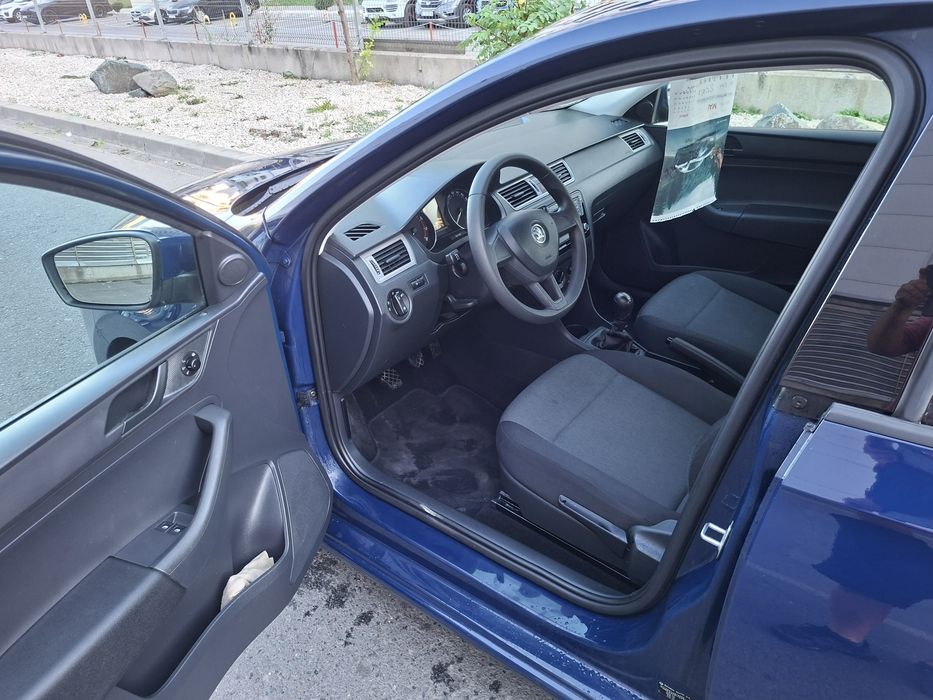 Vand  skoda rapid 1.2 benzină  90 cp