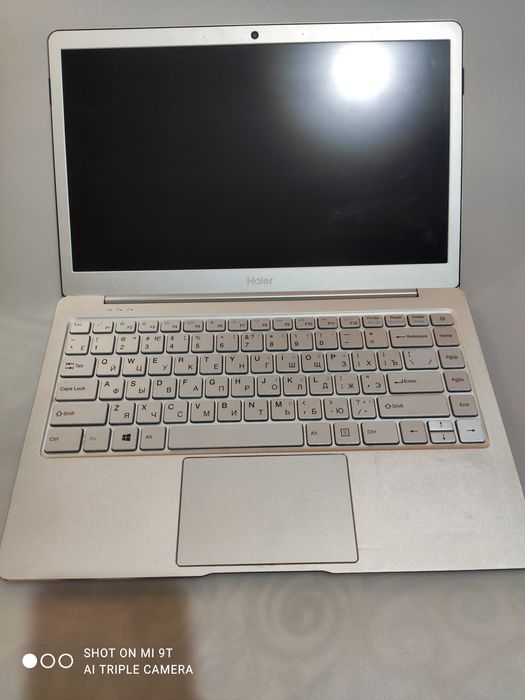 Продам ультрабук haier на запчасти