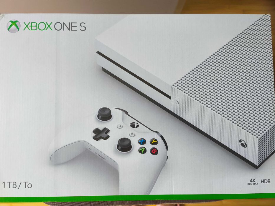 Xbox One S 1TB + Controller + Joc The Crew 2 + Casti