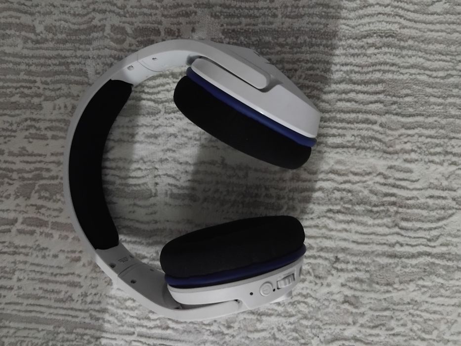 Продам наушники для пс 4