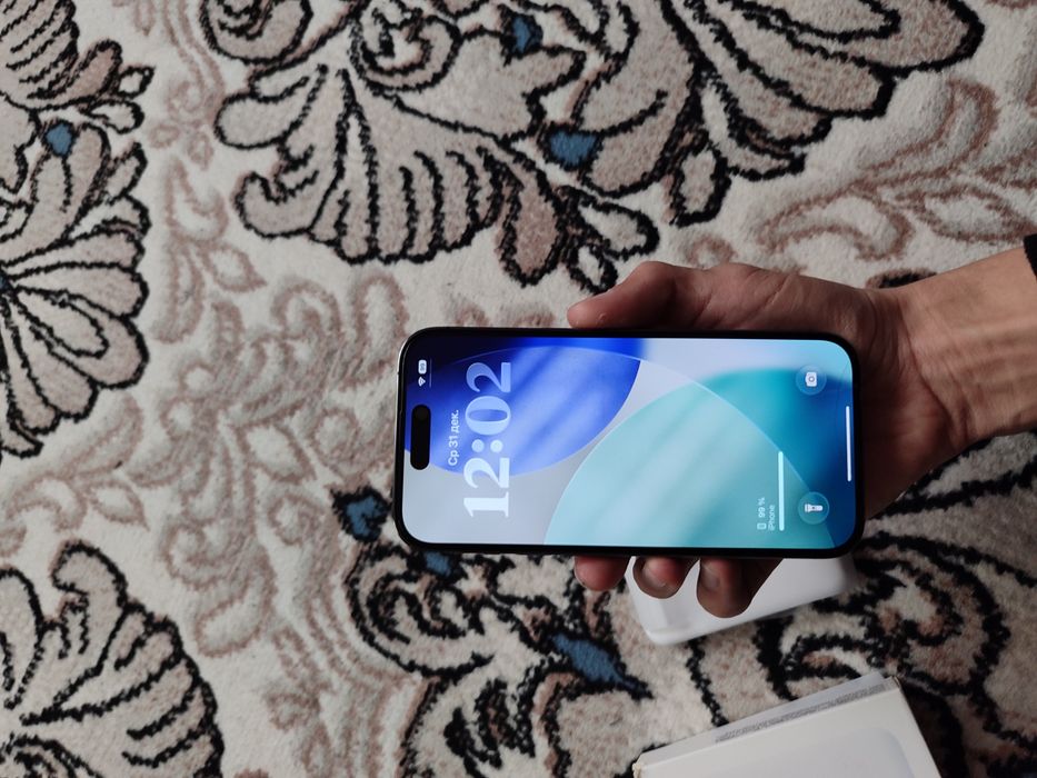 iPhone 14 pro e simkarta