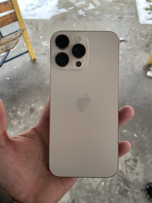 Iphone 16 pro max 2 chi e sim yoqilgan!!!