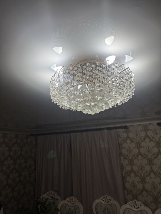 Люстра в гостевую комнату