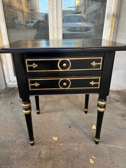 Comoda stil Napoleon!