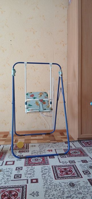 Детская качеля продам