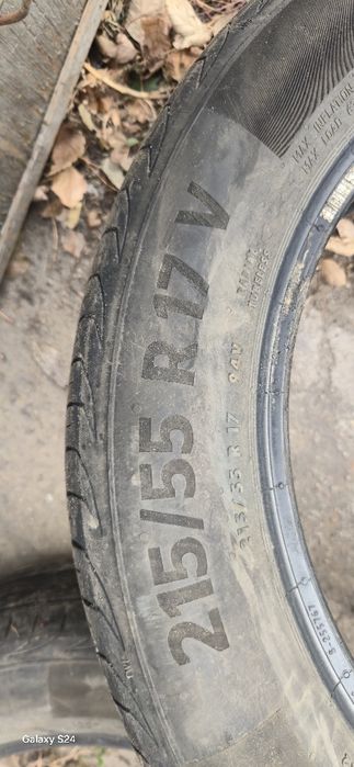 Продам шины 2 штук