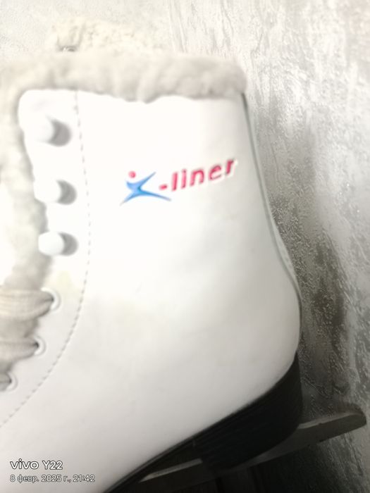 Продам коньки размер 34
