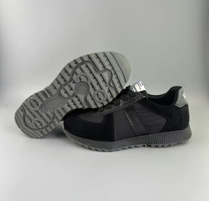 Кроссовки унисекс