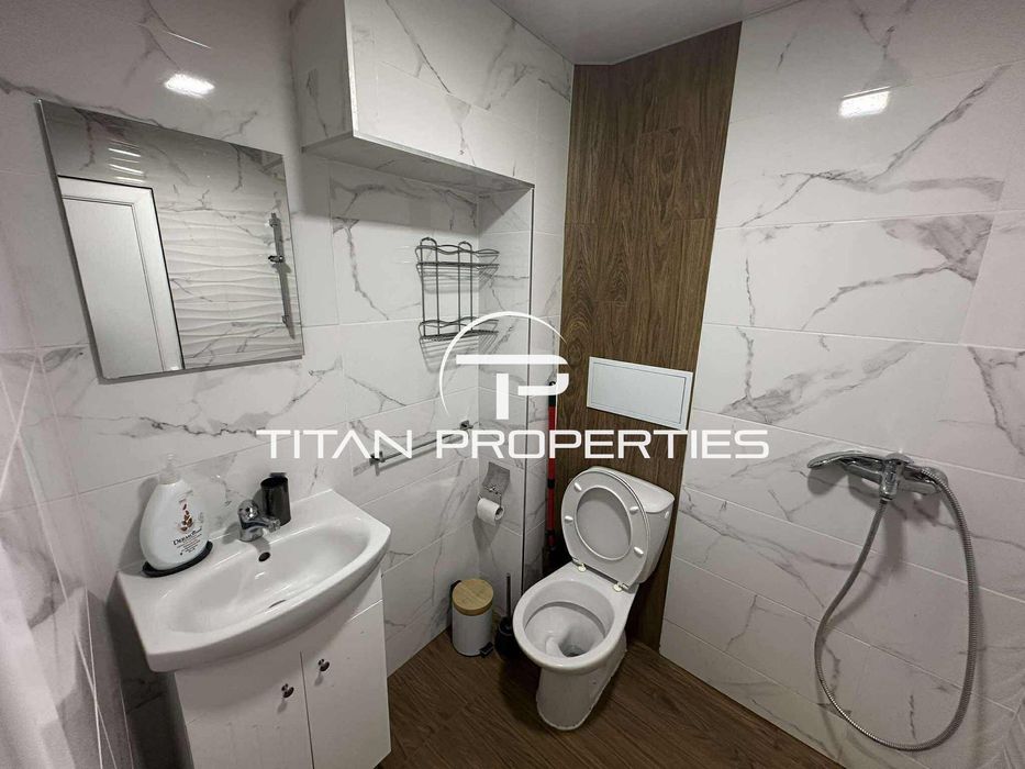 Дава се под наем Двустаен апартамент в Варна, Гръцка махала - 65 кв.м за 398.82 € - Снимка #7