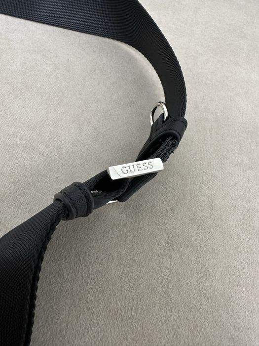 Барсетка от бренда Guess (Оригинал)