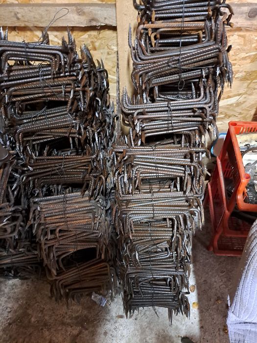 Etrieri din fier beton