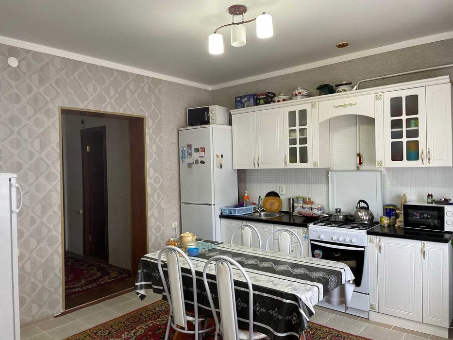 Продам дом в районе Военного городка