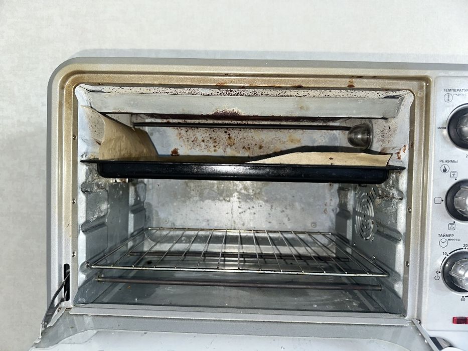 Продам духовку бу