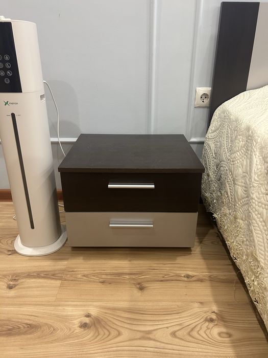 Продам спальний гарнитур