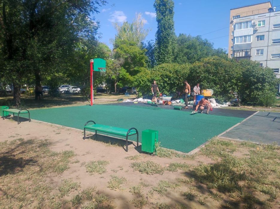 Резиновое покрытие, тартан!