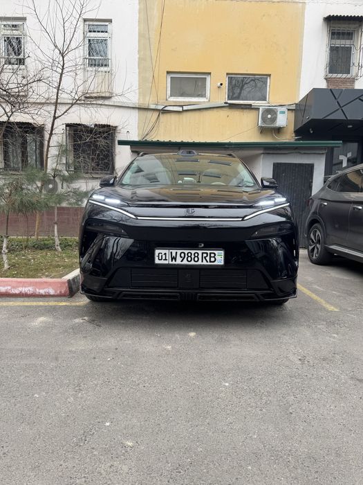 Byd Tang L EV full