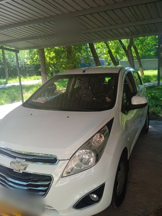 Spark avtomobil sotaman