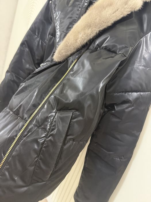 Продаю демесезон.лазерную куртку