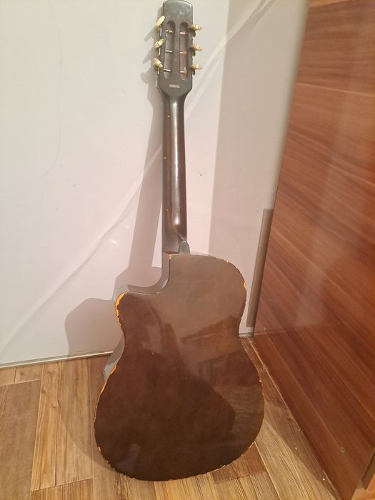 Гитара  чехолымен