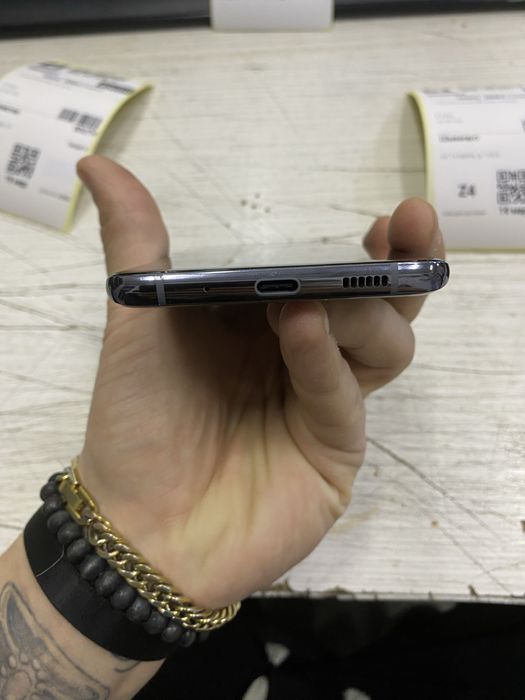 S20+ менялся экран