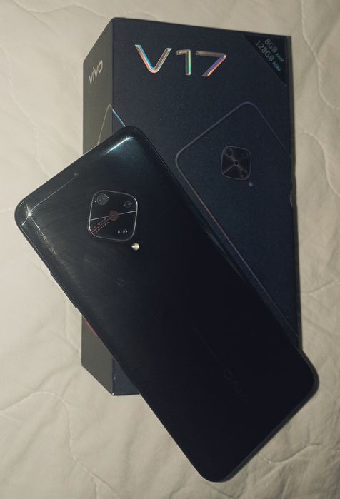 VIVO V17 12/128+Nfs оригинал