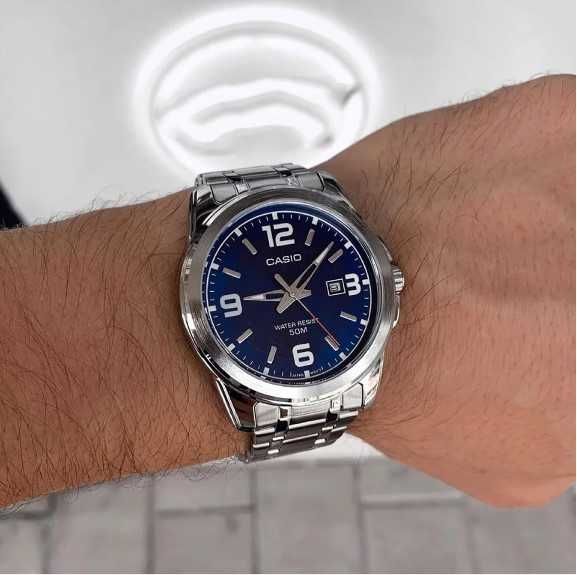 Casio MTP-1314PD-1AVEF мъжки часовник, стоманена гривна, 50M водоустойчив