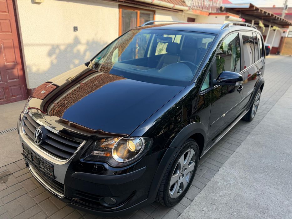 VOLKSWAGEN Touran 2007