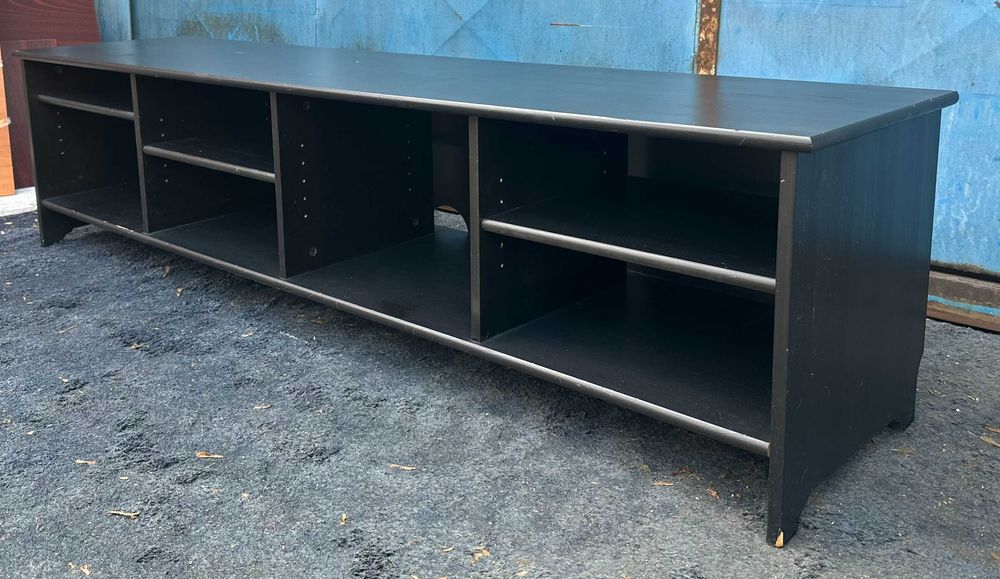 Comoda TV 1,90 m pentru living; Comoda din lemn masiv cu rafturi