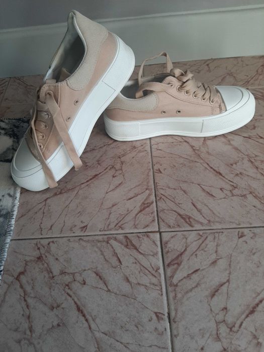 Дамски кецове с платформа