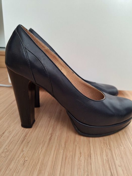 Pantofi piele bleumarin 37