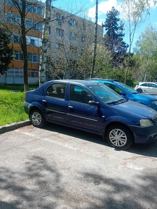 Vând Logan , motor 1.6 benzina,an fabricație 2007   3750 Ron. Negociabil