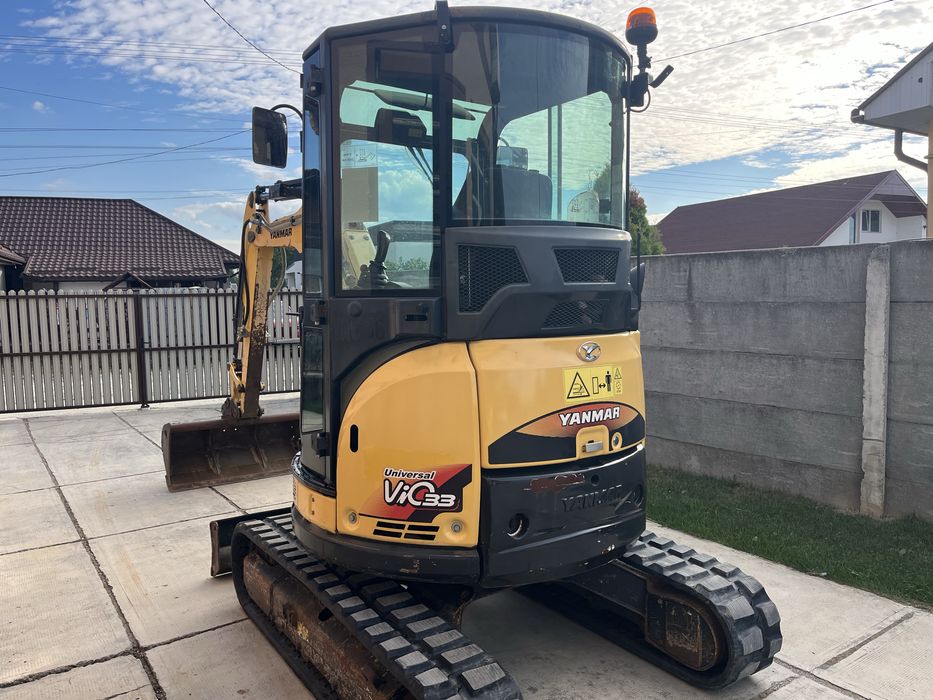 Miniexcavator yanmar vio 33