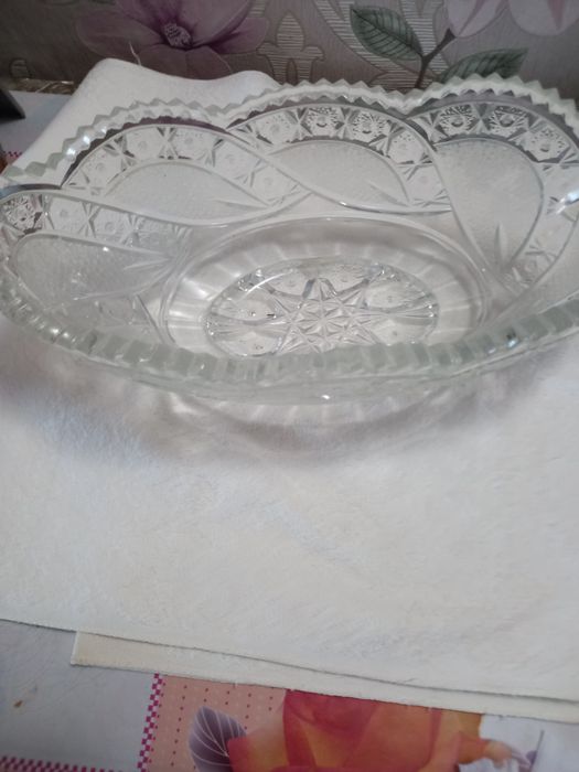 Продам  вазу  хрусталь СССР.
