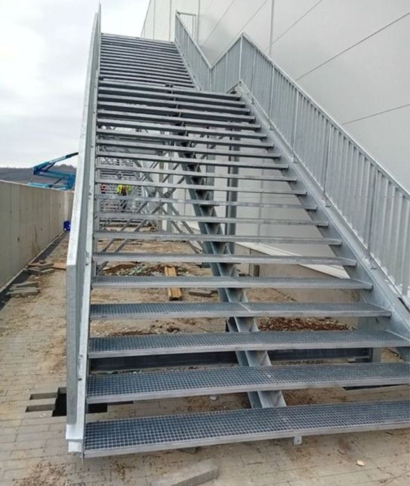 Scara metalica zincata