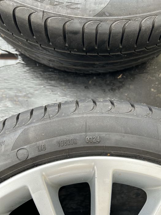Jante cu cauciucuri Audi 245/40 R18 Pirelli