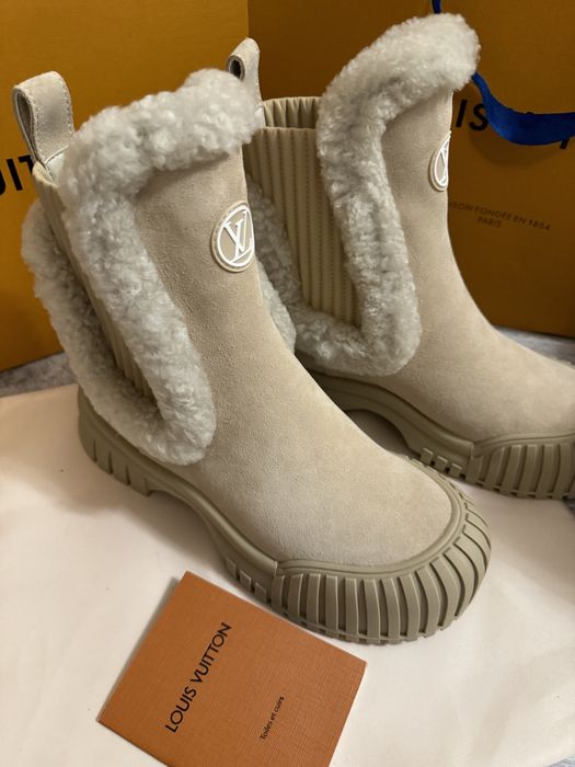 IN STOC | Ghete Louis Vuitton Premium