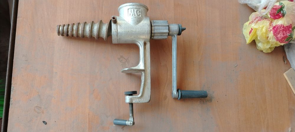 Мясорубка для колбасы