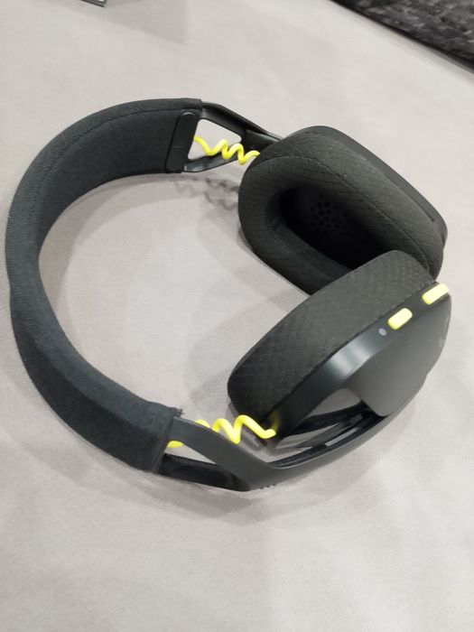 Продаю наушники Logitech G435 Lightspeed Wireless Gaming Headset
