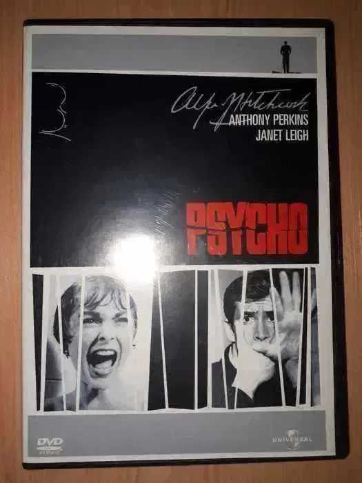 Lot doua dvd-uri cu filme de suspans clasice