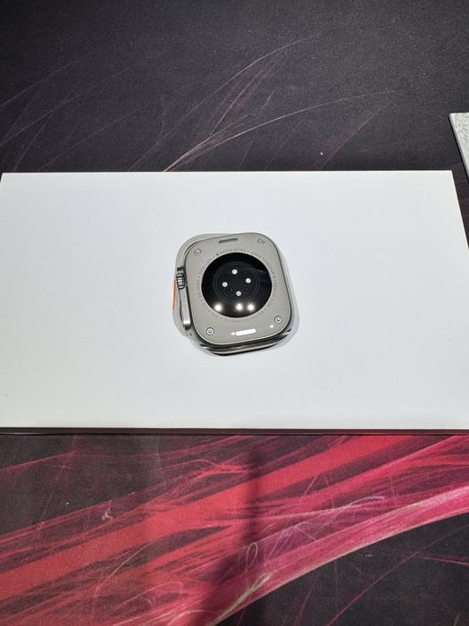 Продам Apple Watch Ultra