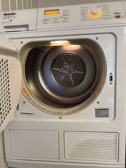 Uscator de haine Miele